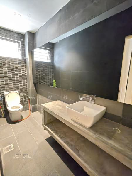2-storey Terraced House for Sale in Setia Indah (Setia Alam) - Alwin Lee - Bathroom - PropertyGuru.com.my