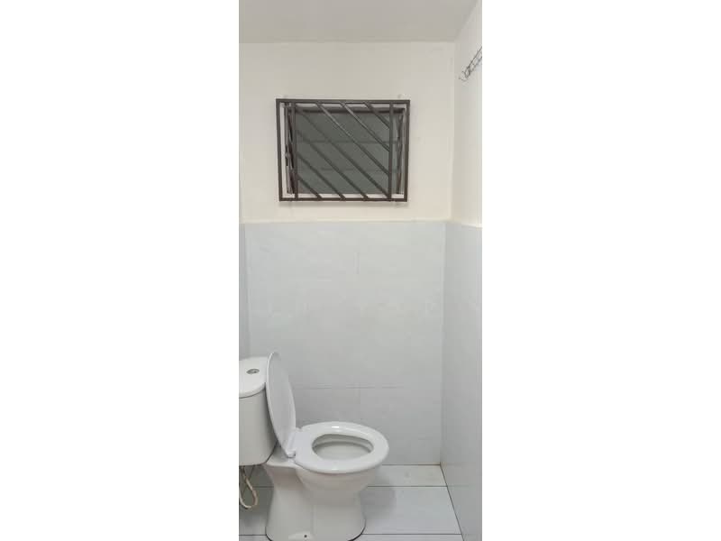 2-storey Terraced House for Rent in Bandar Seri Alam (Masai) - JH Yap - Bathroom - PropertyGuru.com.my