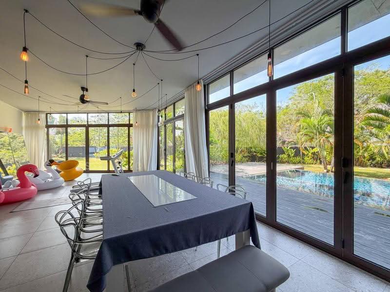 Rumah Banglo untuk Dijual di Taman Puncak Perdana (Shah Alam) - Shiqin Saidin - Dining Room - PropertyGuru.com.my