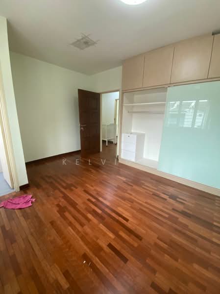 Rumah Teres 2-Tingkat untuk Dijual di Bandar Puchong Utama (Puchong) - Kelvin . - Bedroom - PropertyGuru.com.my