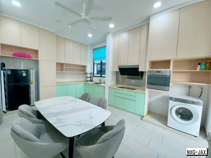 Semi-Detached House for Rent in Eco Ardence (Setia Alam) - Lucas Ng - Kitchen - PropertyGuru.com.my