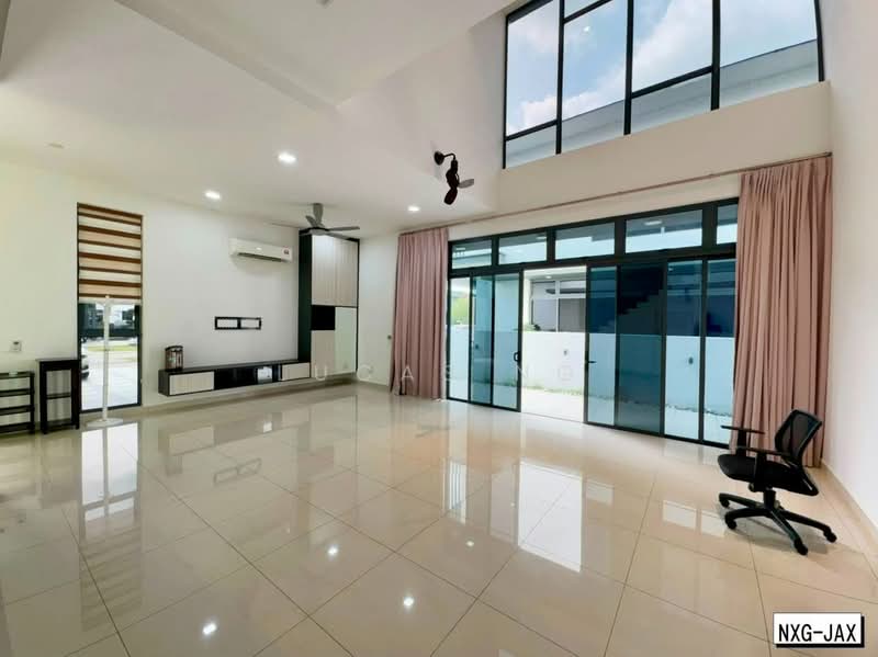 Semi-Detached House for Rent in Eco Ardence (Setia Alam) - Lucas Ng - Living Room - PropertyGuru.com.my