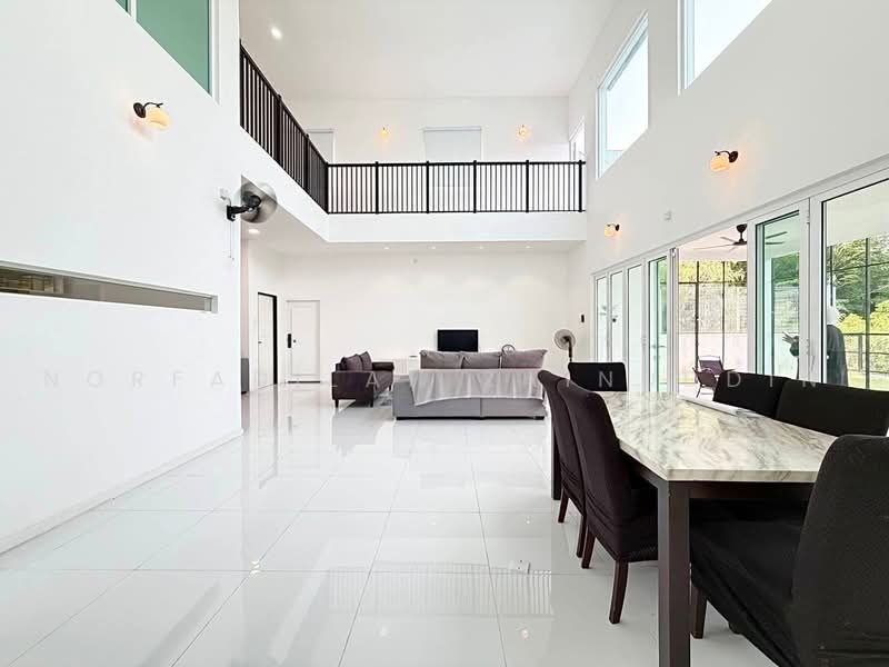 Bungalow House for Sale in Bandar Kajang (Kajang) - NORFADILAH ZAINUDDIN - Living Room - PropertyGuru.com.my