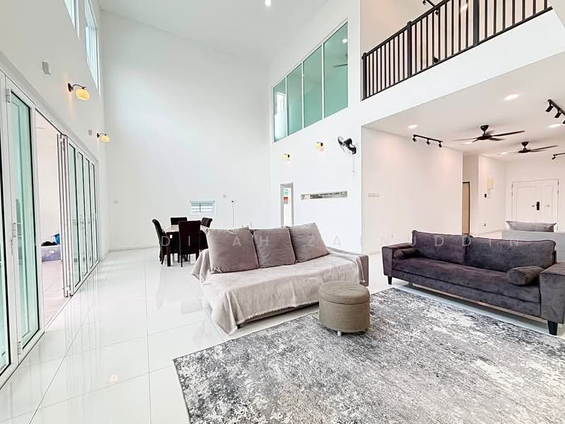 Bungalow House for Sale in Bandar Kajang (Kajang) - NORFADILAH ZAINUDDIN - Living Room - PropertyGuru.com.my