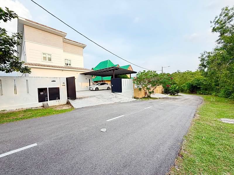Bungalow House for Sale in Bandar Kajang (Kajang) - NORFADILAH ZAINUDDIN - Exterior - PropertyGuru.com.my