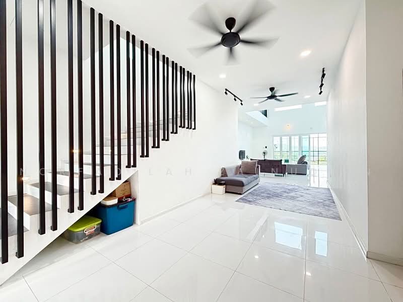 Bungalow House for Sale in Bandar Kajang (Kajang) - NORFADILAH ZAINUDDIN - Living Room - PropertyGuru.com.my