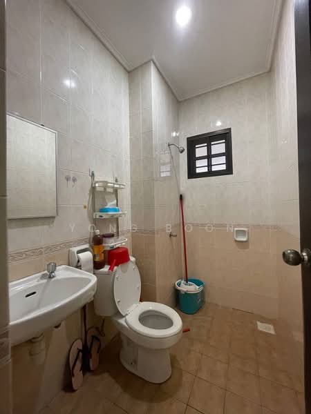 2-storey Terraced House for Rent in Kuching (Sarawak) - Yong Boon - Bathroom - PropertyGuru.com.my