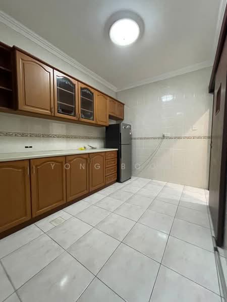 2-storey Terraced House for Rent in Kuching (Sarawak) - Yong Boon - Kitchen - PropertyGuru.com.my