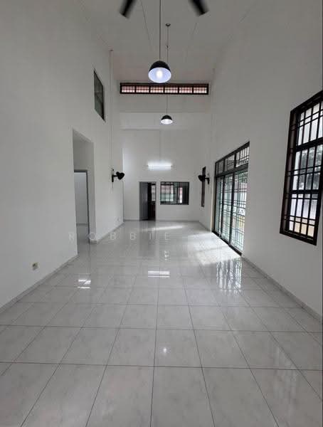 Rumah Teres 1-Tingkat untuk Dijual di Taman Puteri Wangsa (Ulu Tiram) - Robbie Tan - PropertyGuru.com.my