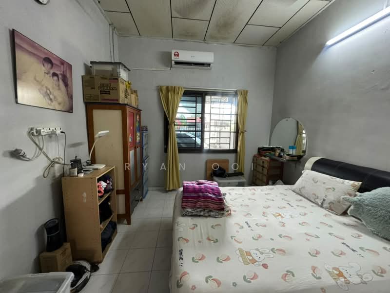 Semi-Detached House for Sale in Taman Syed Mohamed (Alor Setar) - Ryan Ooi - Bedroom - PropertyGuru.com.my