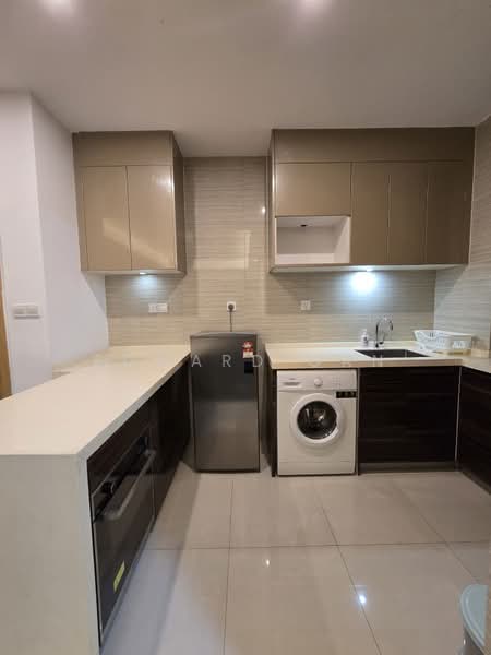 Kediaman Servis untuk Disewa di R&F Princess Cove Phase 1 - Edward Gan - Kitchen - PropertyGuru.com.my