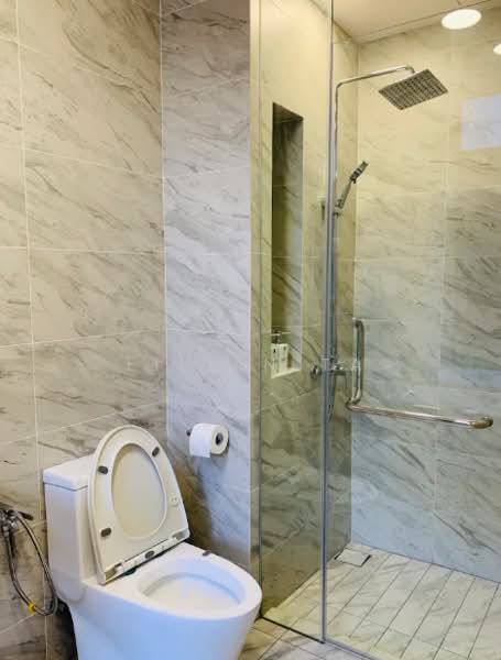 Service Residence for Sale at Alpinia Residences - Lilian Ta - Bathroom - PropertyGuru.com.my