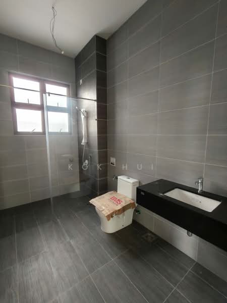 2-storey Terraced House for Sale in Taman Ponderosa (Johor Bahru) - Kok Hui - Bathroom - PropertyGuru.com.my