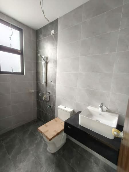 2-storey Terraced House for Sale in Taman Ponderosa (Johor Bahru) - Kok Hui - Bathroom - PropertyGuru.com.my
