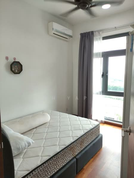 Kediaman Servis untuk Disewa di Crescent Bay Suites (Teluk Bayu) - JH Yap - Bedroom - PropertyGuru.com.my