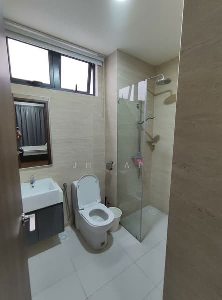Kediaman Servis untuk Disewa di Crescent Bay Suites (Teluk Bayu) - JH Yap - PropertyGuru.com.my