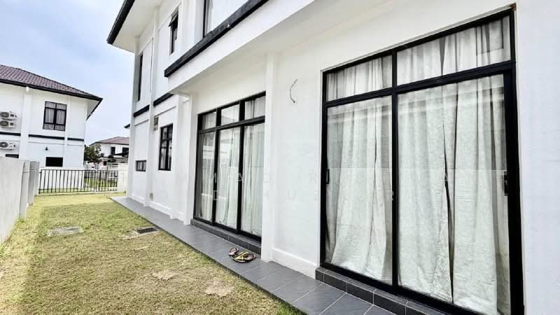 Rumah Berkembar untuk Dijual di Kuala Selangor (Selangor) - Muhammad Ridhwan Mohd Huzairi - Exterior - PropertyGuru.com.my
