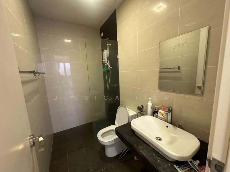 Pangsapuri untuk Disewa di Eco Nest @ Eco Botanic - Jessica Tiew - Bathroom - PropertyGuru.com.my