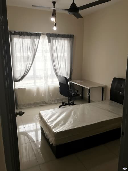 Rumah Teres 2-Tingkat untuk Dijual di Taman Sinaran (Balakong) - Kent Yeo - Bedroom - PropertyGuru.com.my