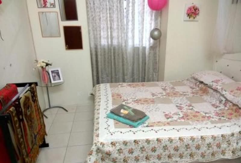 Rumah Teres 2-Tingkat untuk Dijual di Taman Sinaran (Balakong) - Kent Yeo - Bedroom - PropertyGuru.com.my