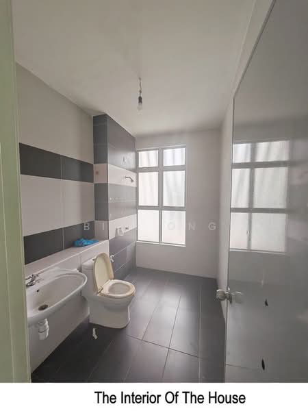 Rumah Teres 2-Tingkat untuk Dijual di Bandar Putra (Kulai) - Bill Ong - Bathroom - PropertyGuru.com.my