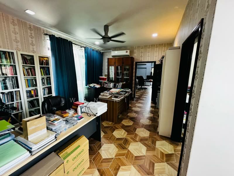 Bungalow House untuk Dijual di Kajang (Selangor) - Wan Hilmi - Study - PropertyGuru.com.my