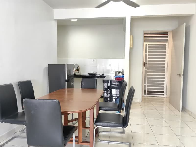 Pangsapuri untuk Disewa di Residensi Rumpun Bahagia (Residensi Melaka Tengah 1) - HG KOH - Dining Room - PropertyGuru.com.my