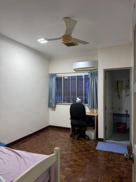 Rumah Teres 2-Tingkat untuk Dijual di SS 21, Damansara Utama (Petaling Jaya) - Eli Lau - Bedroom - PropertyGuru.com.my