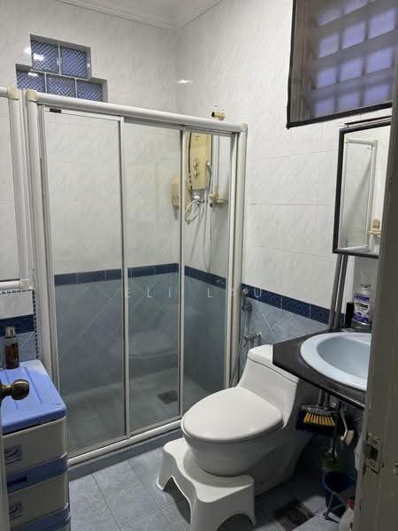 Rumah Teres 2-Tingkat untuk Dijual di SS 21, Damansara Utama (Petaling Jaya) - Eli Lau - Bathroom - PropertyGuru.com.my