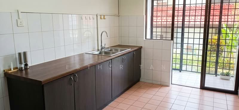 Terraced House for Rent in Bandar Utama (Selangor) - Esther Tan - Kitchen - PropertyGuru.com.my