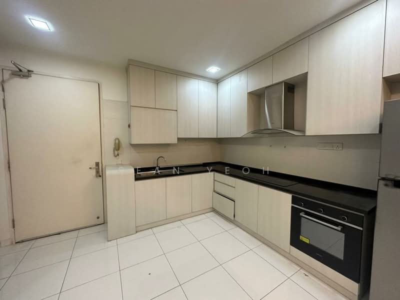 Service Residence for Sale at Sky Loft Premium Suites - Sean Yeoh - Kitchen - PropertyGuru.com.my