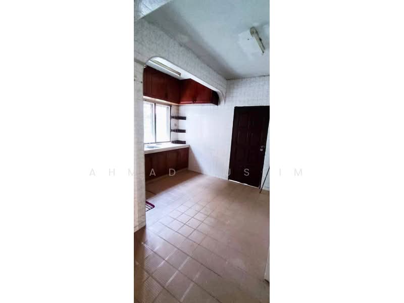 2-storey Terraced House for Sale in Melawati (Selangor) - Ahmad Muslim - Kitchen - PropertyGuru.com.my
