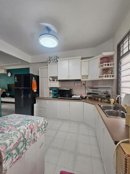 Pangsapuri untuk Dijual di Medan Lumba Kuda - Jessilynne . - PropertyGuru.com.my