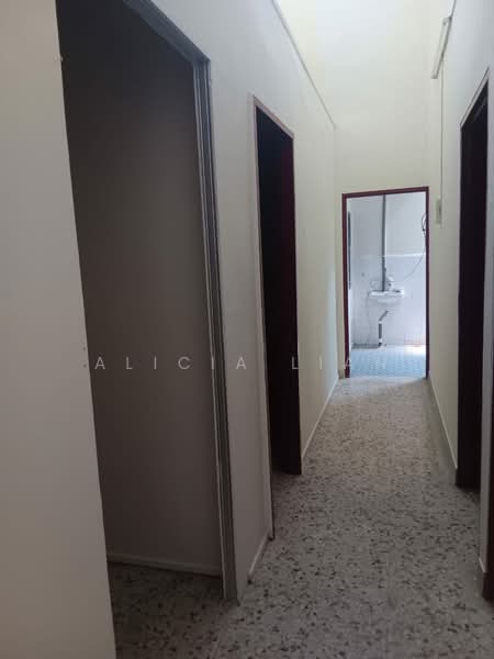 Rumah Teres 1-Tingkat untuk Disewa di Taman Melodies (Johor Bahru) - Alicia Lian - Corridor - PropertyGuru.com.my