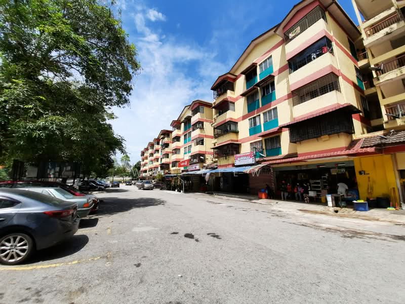 Flat for Sale at Glen Court - Wei Liew - Exterior - PropertyGuru.com.my