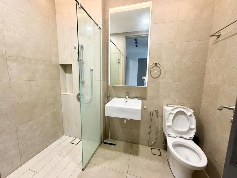 Kediaman Servis untuk Dijual di Twin Arkz - Catherine Yap - Bathroom - PropertyGuru.com.my