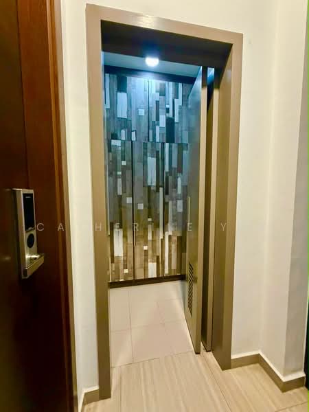 Kediaman Servis untuk Dijual di Twin Arkz - Catherine Yap - Entrance - PropertyGuru.com.my
