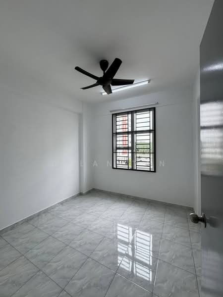 Apartment for Rent at Pangsapuri Pulai Mutiara 3 - Dylan Tan - Interior - PropertyGuru.com.my