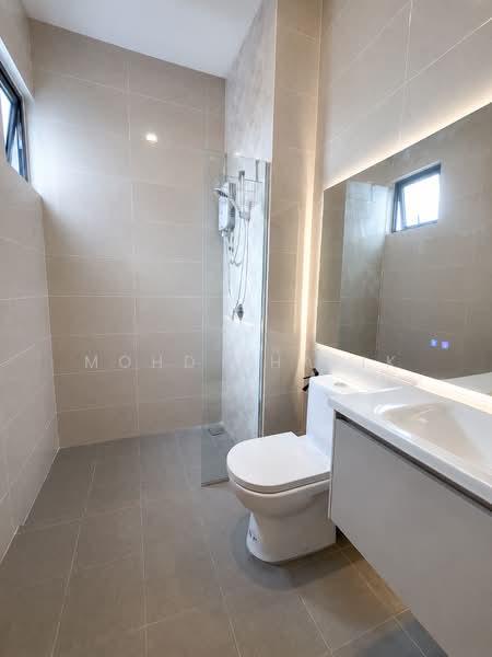 Kondominium untuk Disewa di Brezza Hill - Mohd Shafik - Bathroom - PropertyGuru.com.my