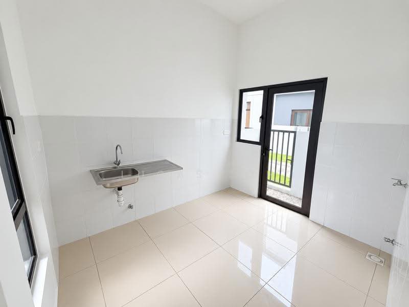 2-storey Terraced House for Sale in Eco Grandeur (Puncak Alam) - Lucas Loh - PropertyGuru.com.my