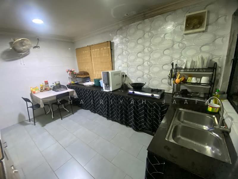 Rumah Teres 2-Tingkat untuk Dijual di Kelana Jaya (Petaling Jaya) - SITI KHAIRIYAH JAAFAR - PropertyGuru.com.my