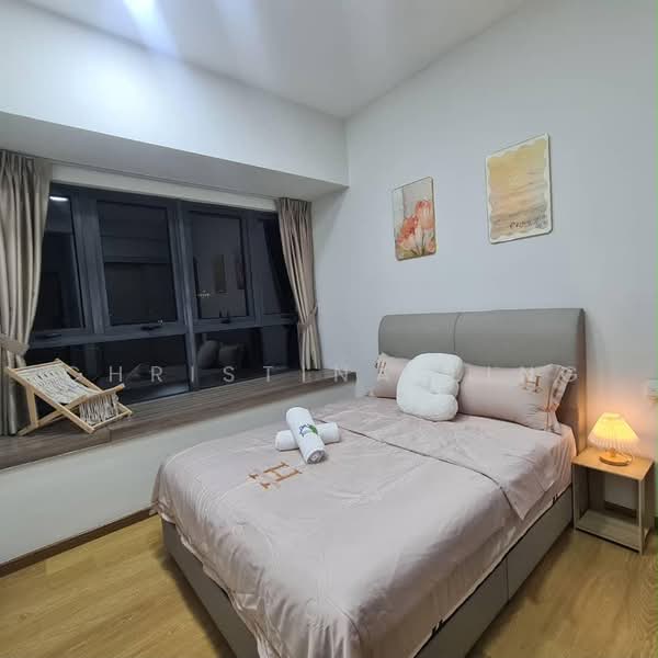 Condominium for Rent at Bay Point @ Country Garden Danga Bay - Christina Ling - Bedroom - PropertyGuru.com.my