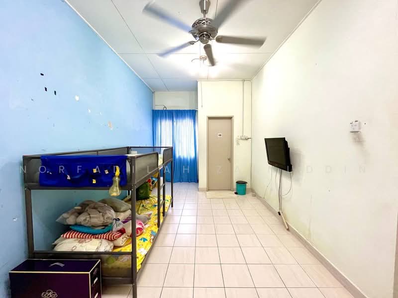 Townhouse for Sale in Desa Coalfields (Sungai Buloh) - NORFADILAH ZAINUDDIN - Bedroom - PropertyGuru.com.my