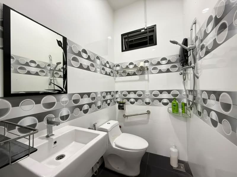 2-storey Terraced House for Sale in Bandar Putra (Kulai) - Shishi . - PropertyGuru.com.my