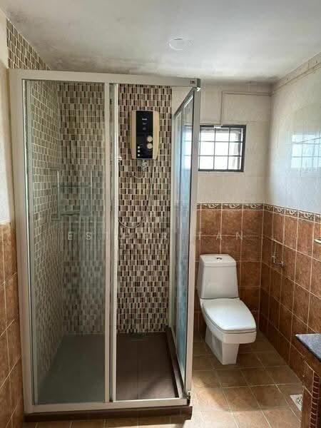 Rumah Teres 2-Tingkat untuk Disewa di SS 21, Damansara Utama (Petaling Jaya) - Esther Tan - Bathroom - PropertyGuru.com.my