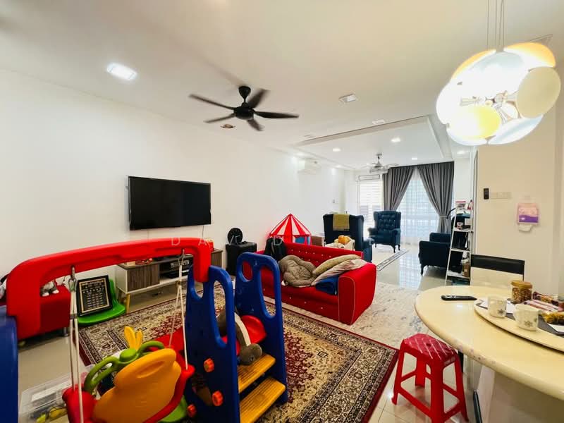 Rumah Teres 2-Tingkat untuk Dijual di Bandar Tasik Puteri (Rawang) - David Lee - Living Room - PropertyGuru.com.my