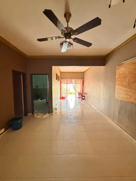 Townhouse for Sale in Taman Bayu Permai (Rawang) - Kelvin . - Corridor - PropertyGuru.com.my