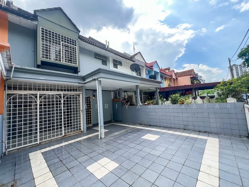 Rumah Teres 2-Tingkat untuk Dijual di Kelana Jaya (Petaling Jaya) - SITI KHAIRIYAH JAAFAR - PropertyGuru.com.my