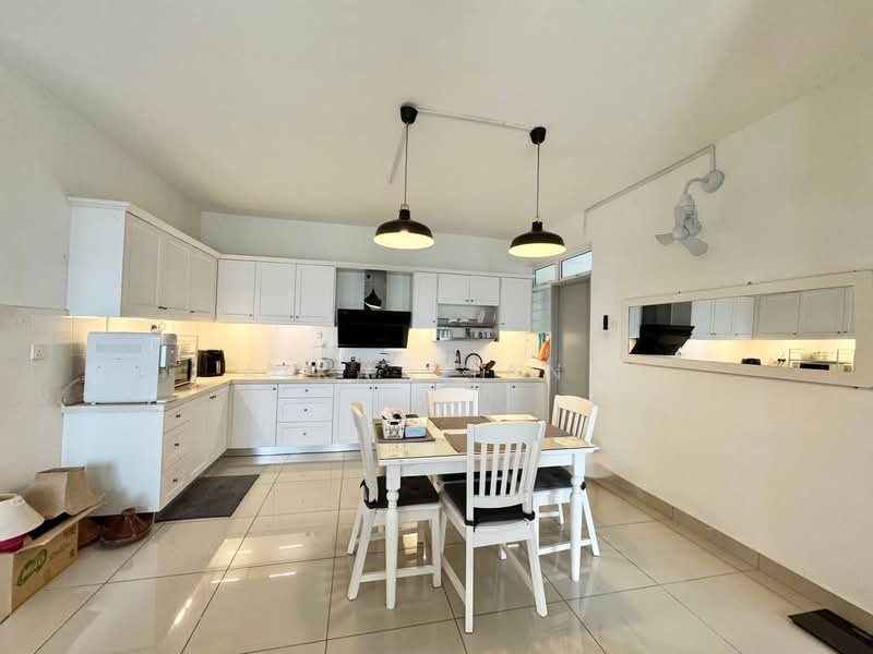 Condominium for Rent at Dwiputra Residences - Aika Diana - Kitchen - PropertyGuru.com.my