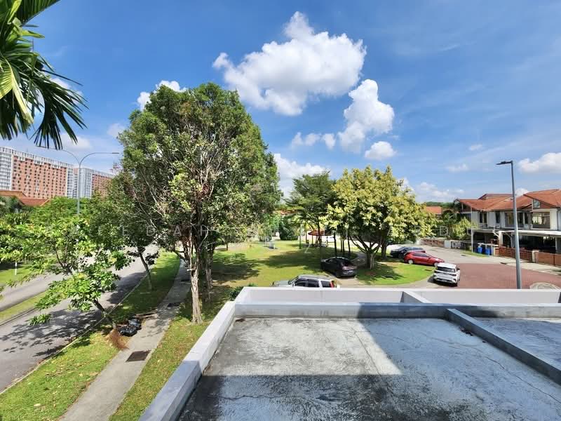 2.5-storey Terraced House for Sale in Bukit Jelutong (Shah Alam) - Rafedah Binti Abdul Aziz - Exterior - PropertyGuru.com.my